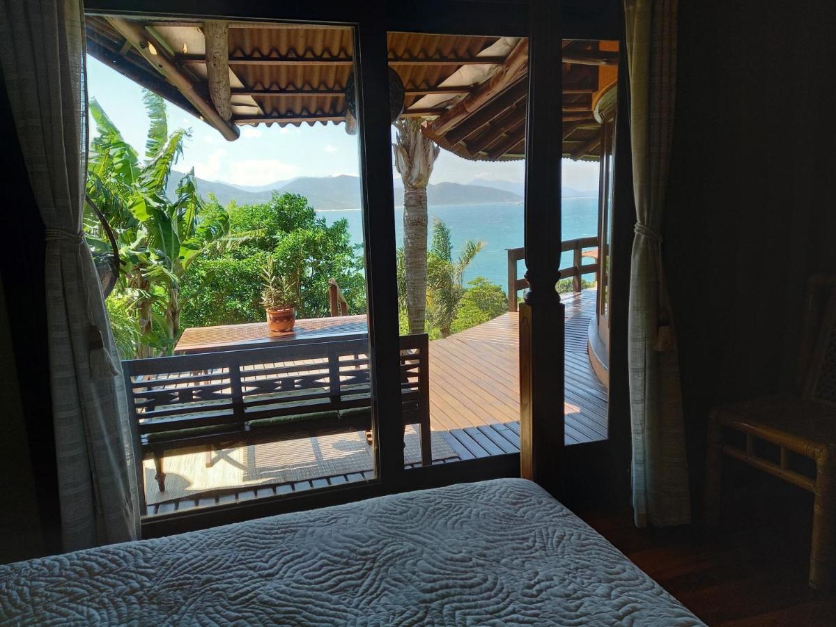 Luxury Suites Vila Indonesia Garopaba Exterior photo