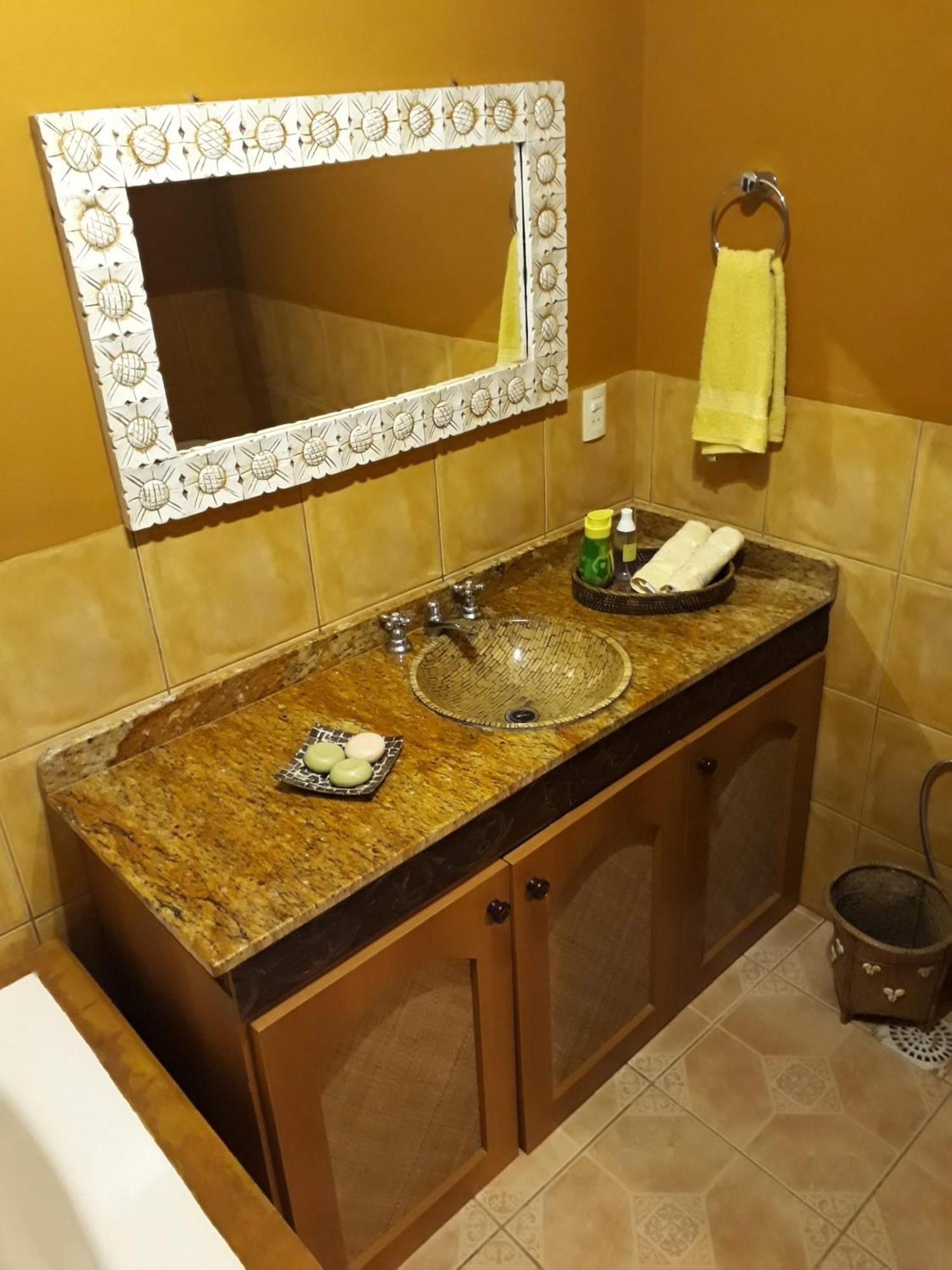 Luxury Suites Vila Indonesia Garopaba Exterior photo